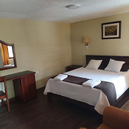 Hotel Villa Santa Clara บาญอส ภายนอก รูปภาพ